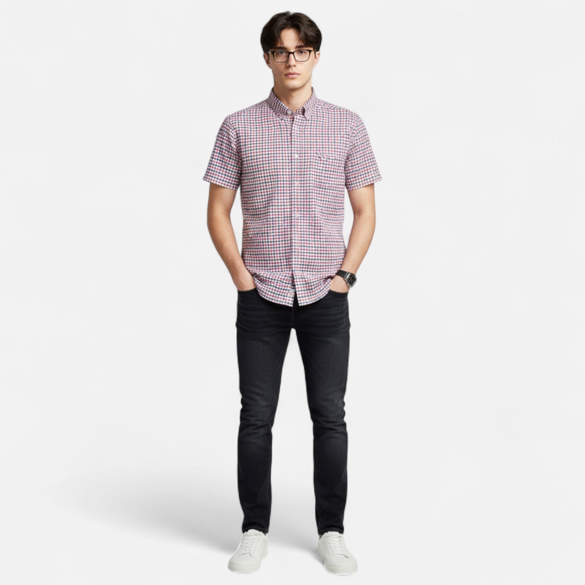 Women's short sleeve oxford shirt in a light and breathable fabric, perfect for casual summer outings, featuring a classic collar and a relaxed fit for comfortable wear 1
