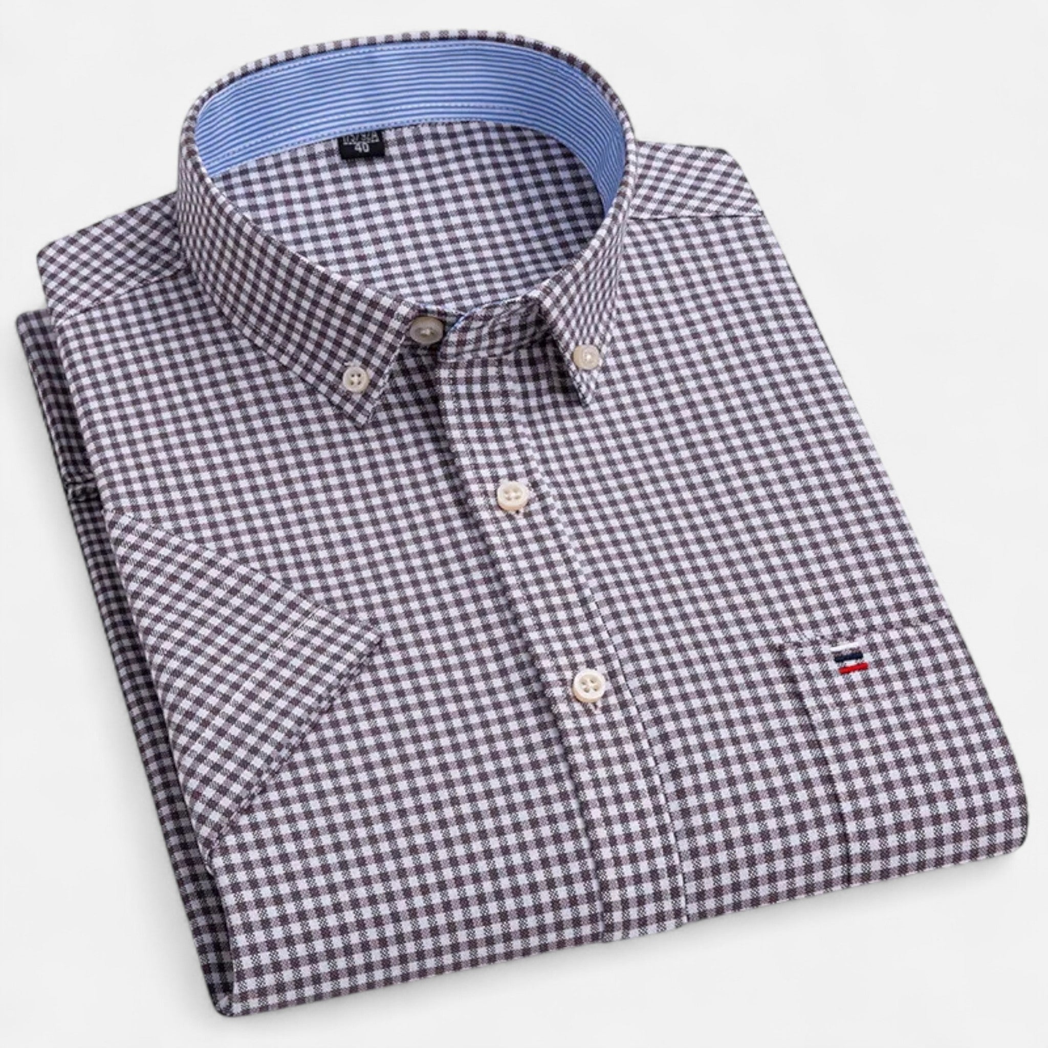 Women's short sleeve oxford shirt in a light and breathable fabric, perfect for casual summer outings, featuring a classic collar and a relaxed fit for comfortable wear 10