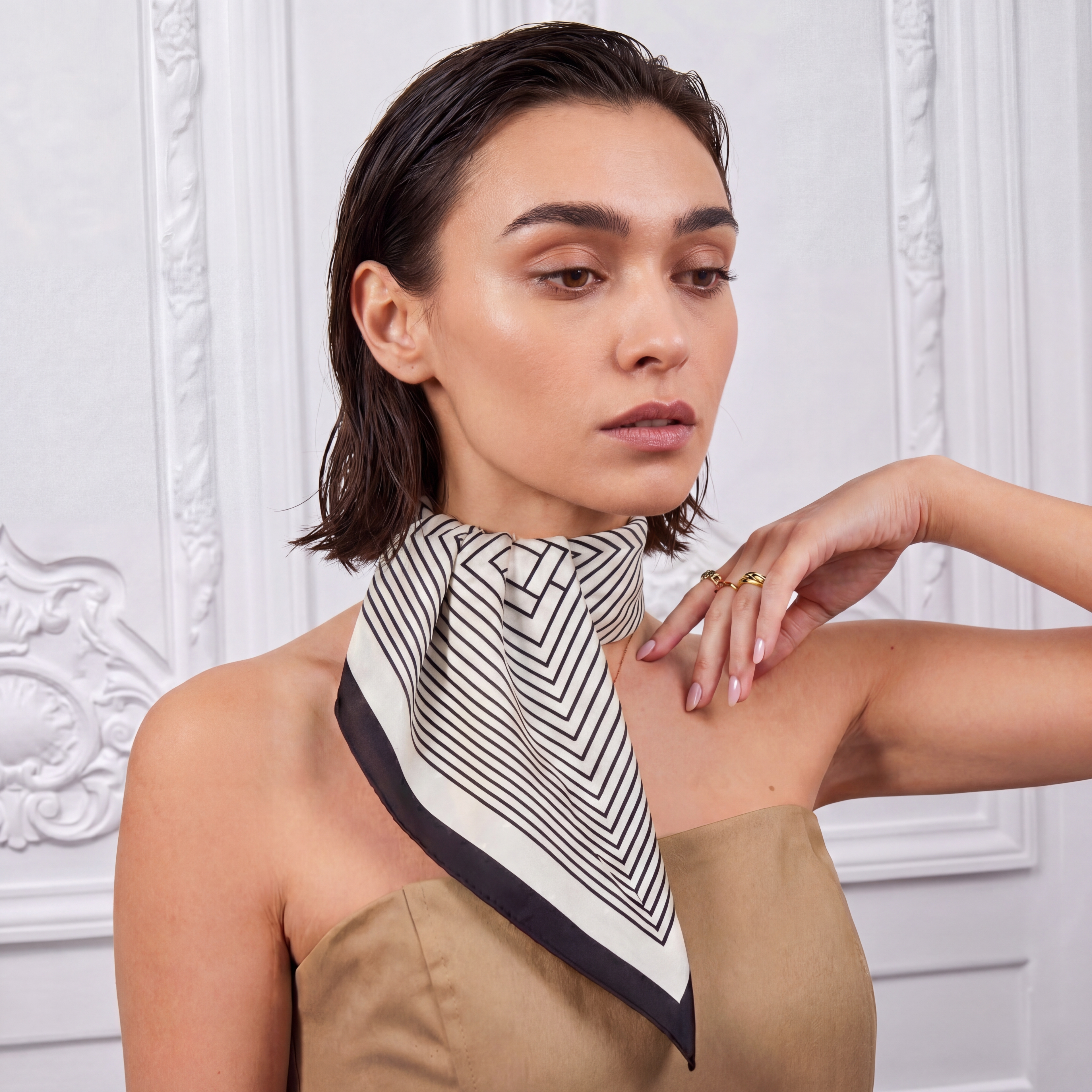 Women's Silk Scarf 70x70cm, lightweight and stylish accessory perfect for all occasions, featuring elegant patterns and vibrant colors. 3