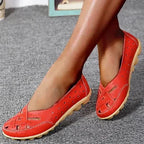 Comfortable women's supportive loafers designed for daily walking, featuring cushioned insoles and flexible soles for all-day wear. 4